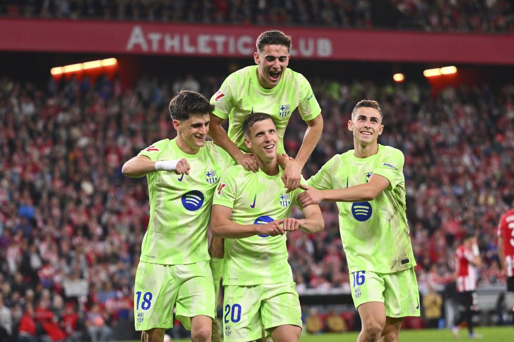 哈登生涯第12次单场55+，詹杜库生涯合计仅10次